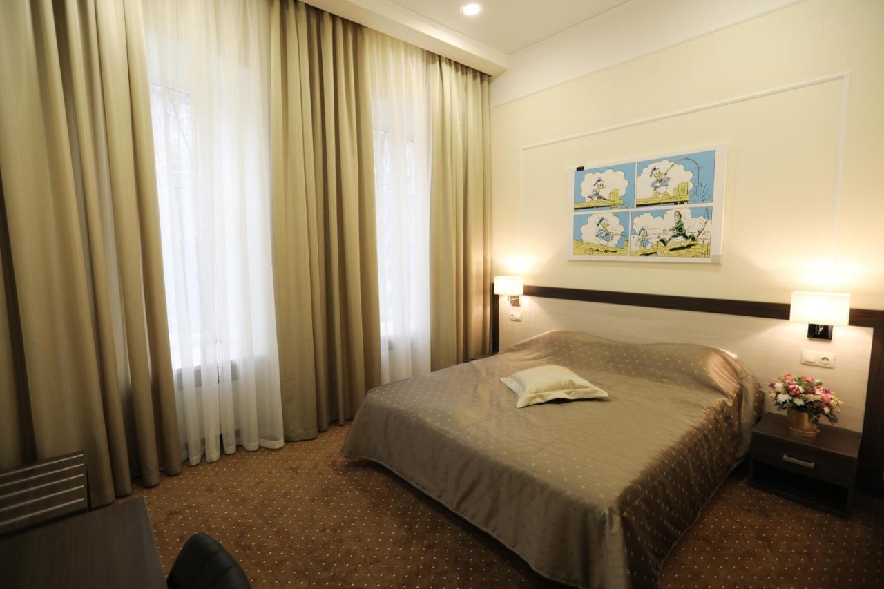 Hotel Donald أوديسا المظهر الخارجي الصورة